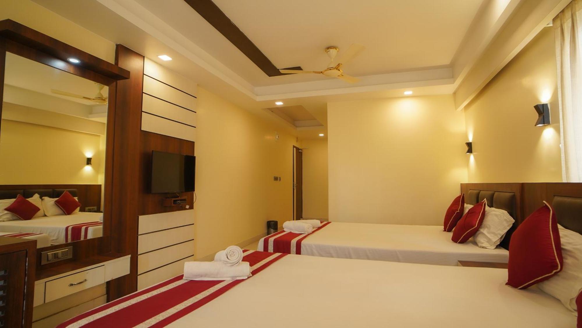 Hotel Mayuri !! Couple Friendly Family Hotel !! Digha  Exterior photo
