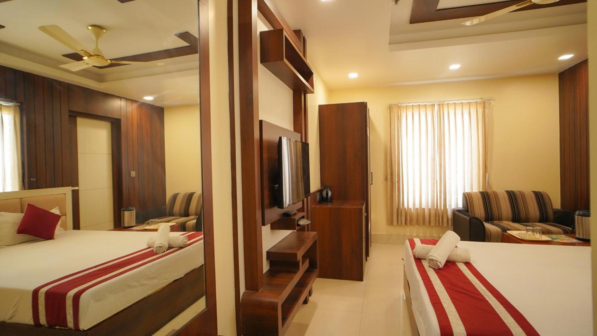 Hotel Mayuri !! Couple Friendly Family Hotel !! Digha  Exterior photo